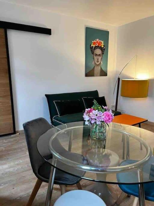 Les Pyou-Pyous Apartment Нанси Екстериор снимка