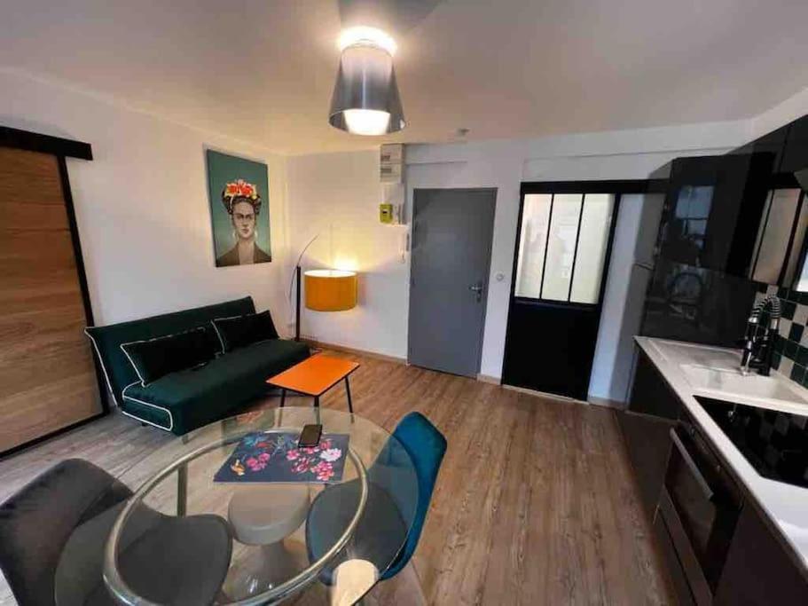 Les Pyou-Pyous Apartment Нанси Екстериор снимка