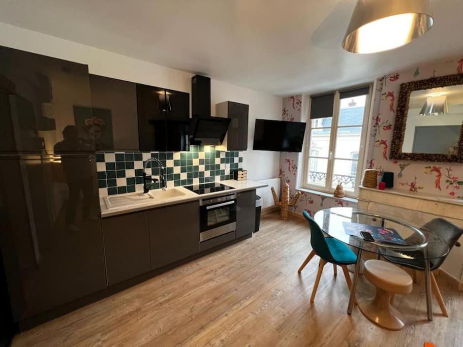 Les Pyou-Pyous Apartment Нанси Екстериор снимка