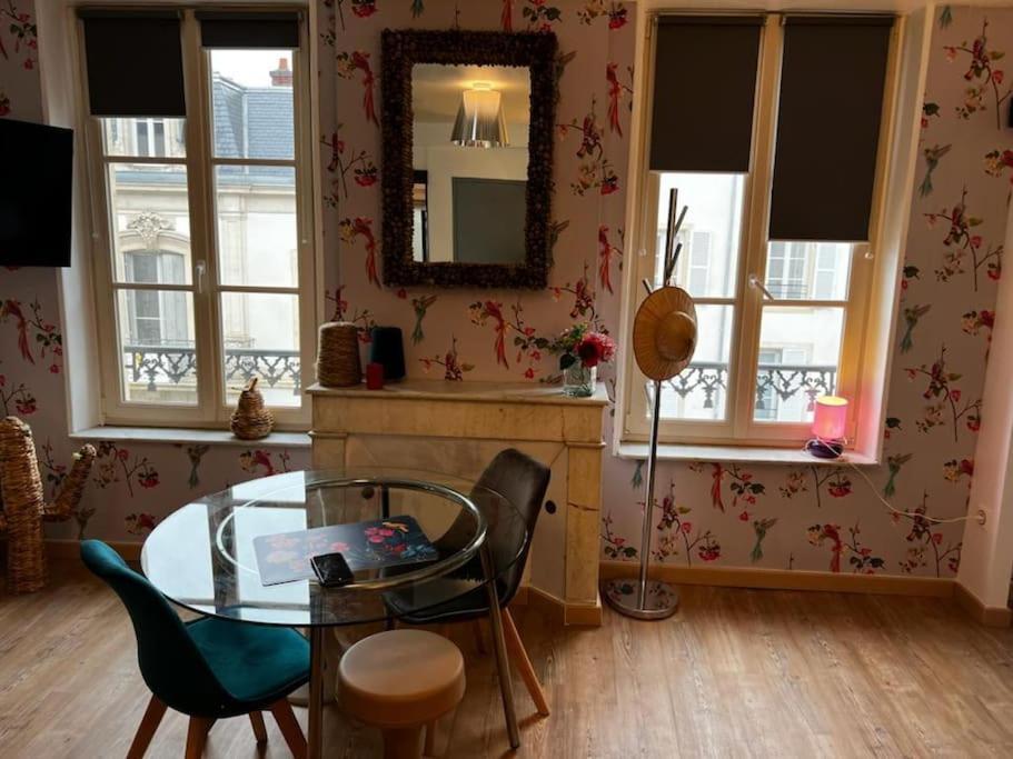 Les Pyou-Pyous Apartment Нанси Екстериор снимка
